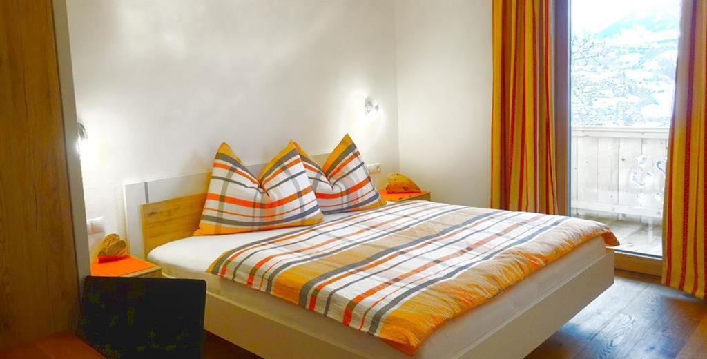 Ferienwohnung Natural B Герлосберг Екстериор снимка